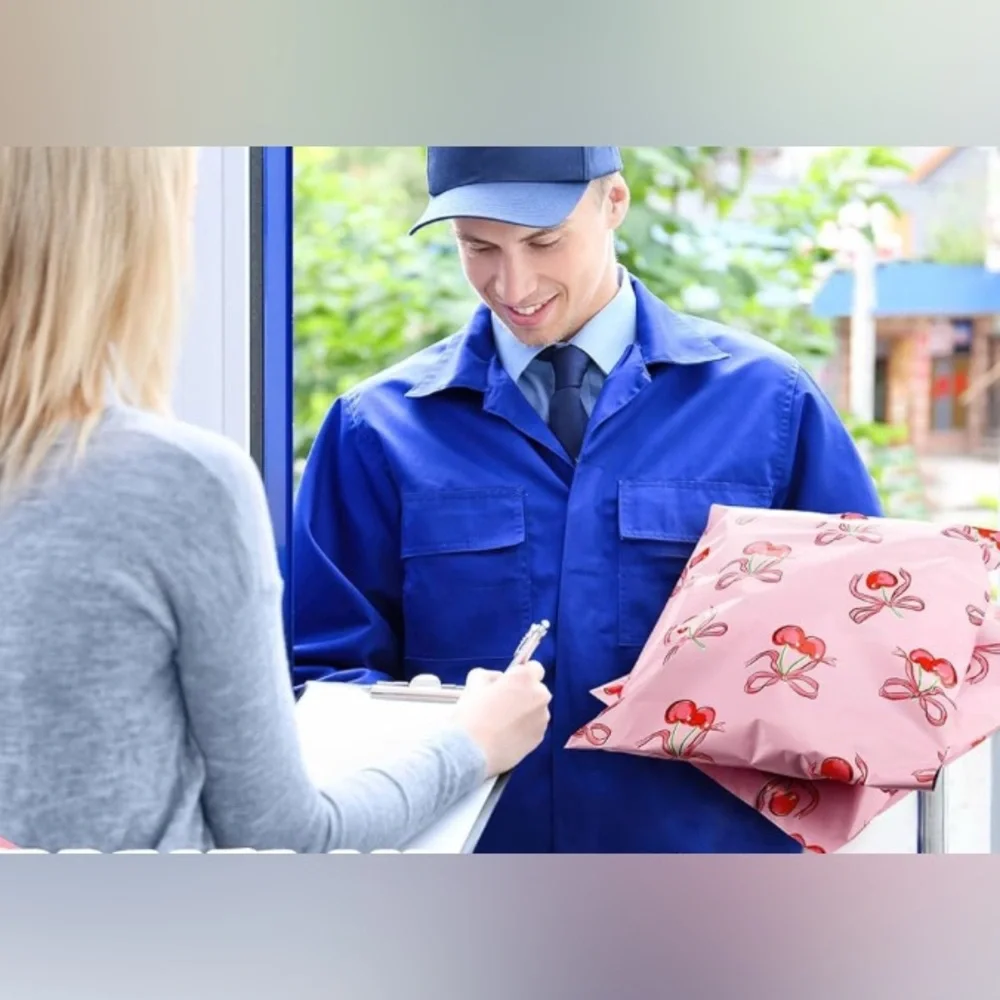 25 Cherry Print 10x13 Poly Mailers